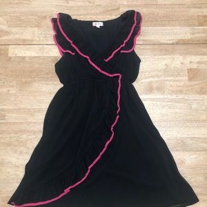 Beautiful dress size 5 black with hot pink accent.
